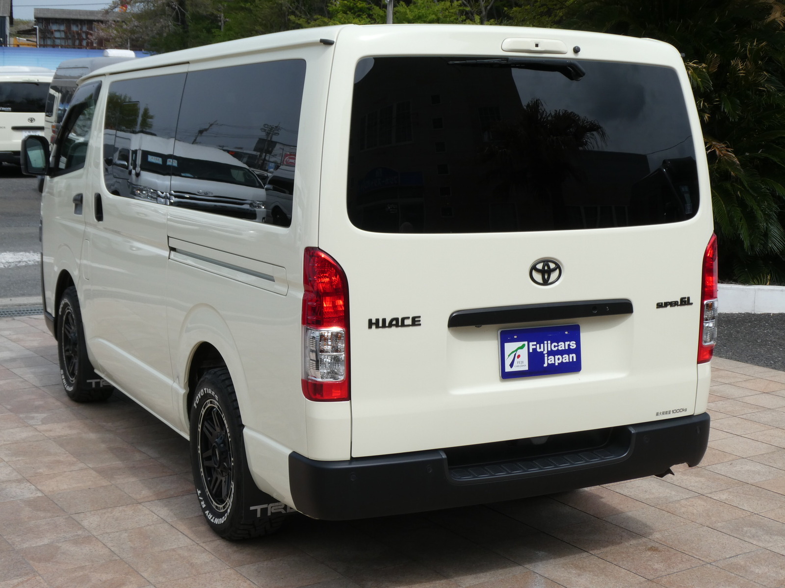 キャンピングカーバンコン