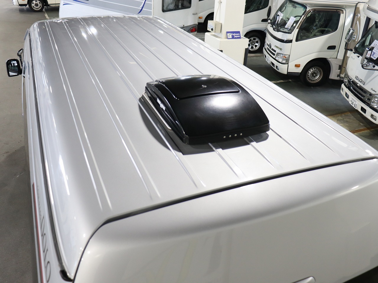 キャンピングカーバンコン