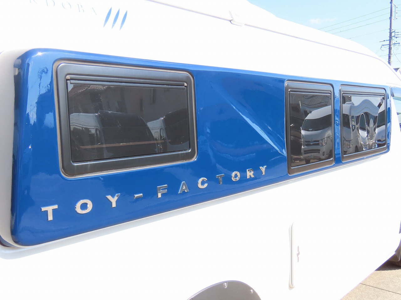 キャンピングカーバンコン