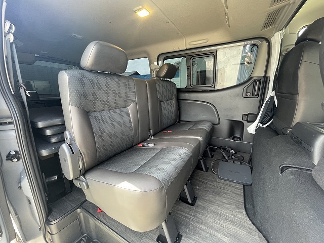 キャンピングカーバンコン