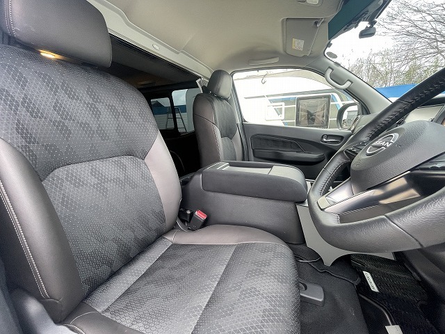 キャンピングカーバンコン