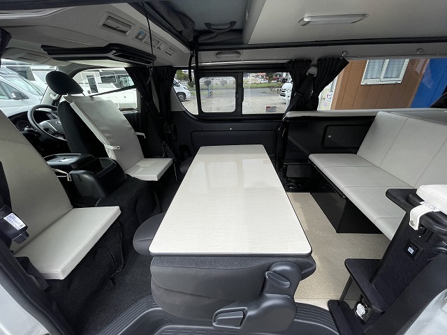 キャンピングカーバンコン