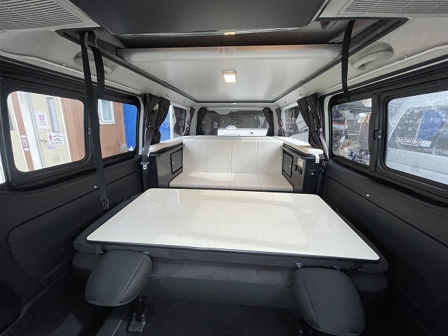 キャンピングカーバンコン