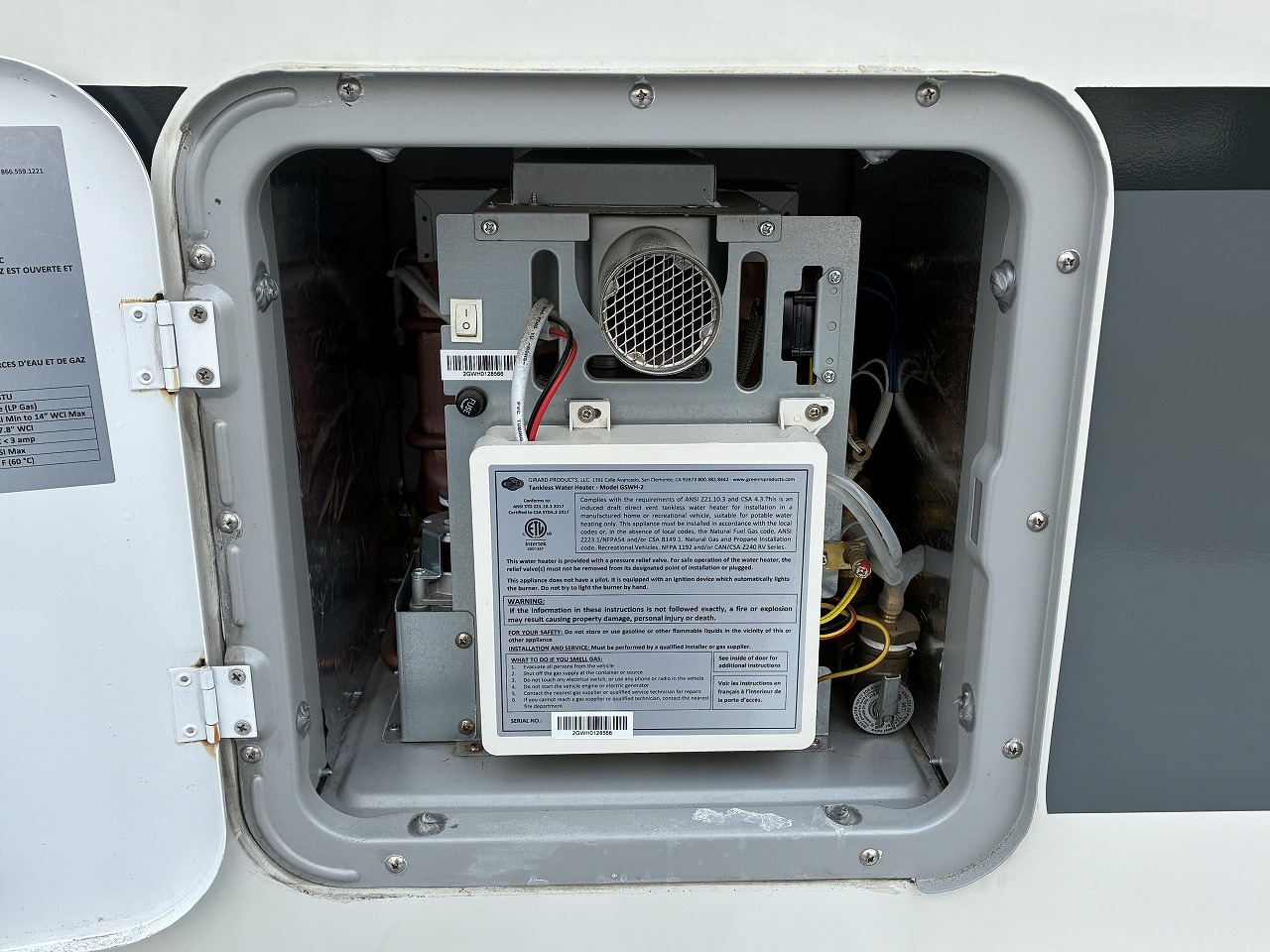 キャンピングカーキャブコン