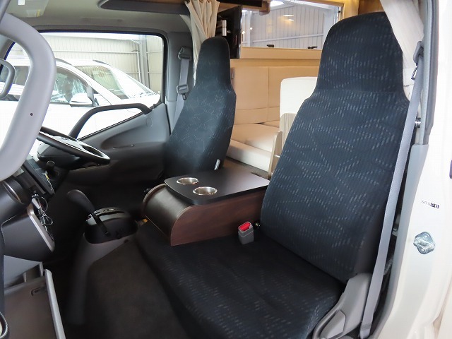 キャンピングカーキャブコン