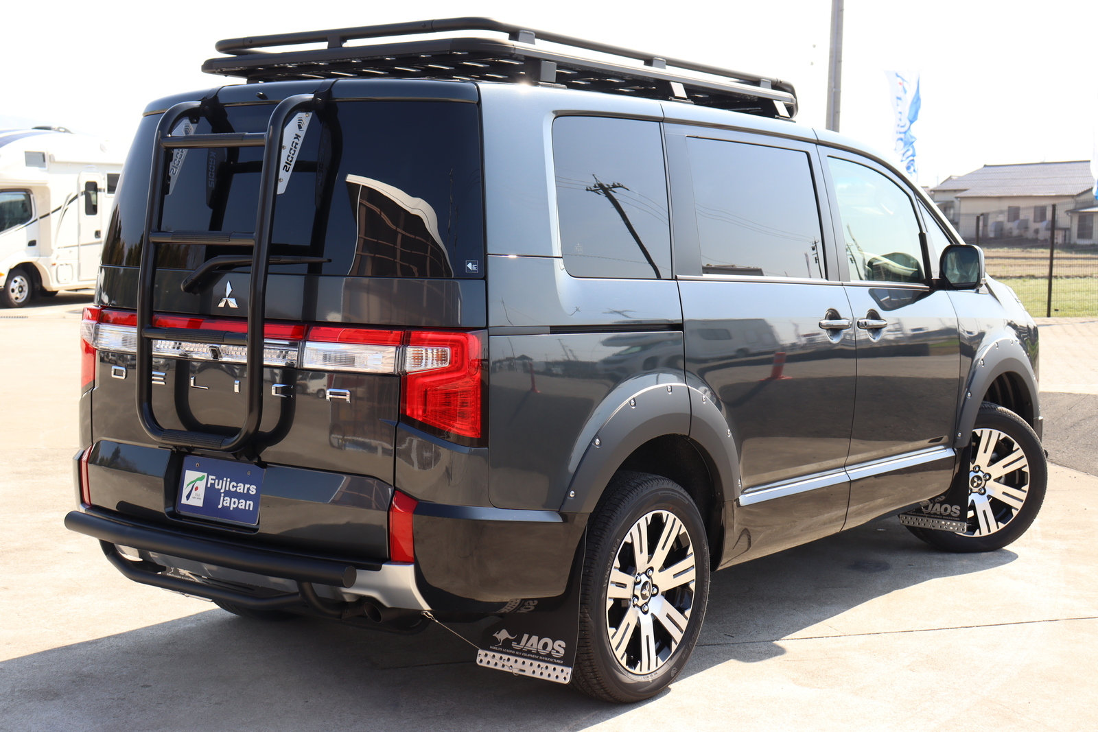 キャンピングカーバンコン