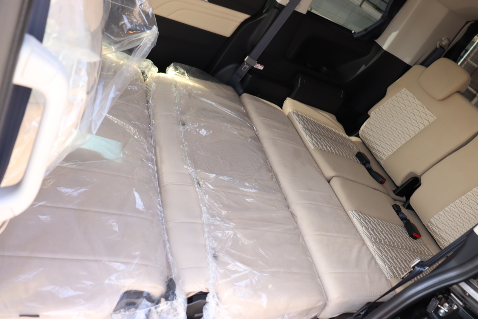 キャンピングカーバンコン