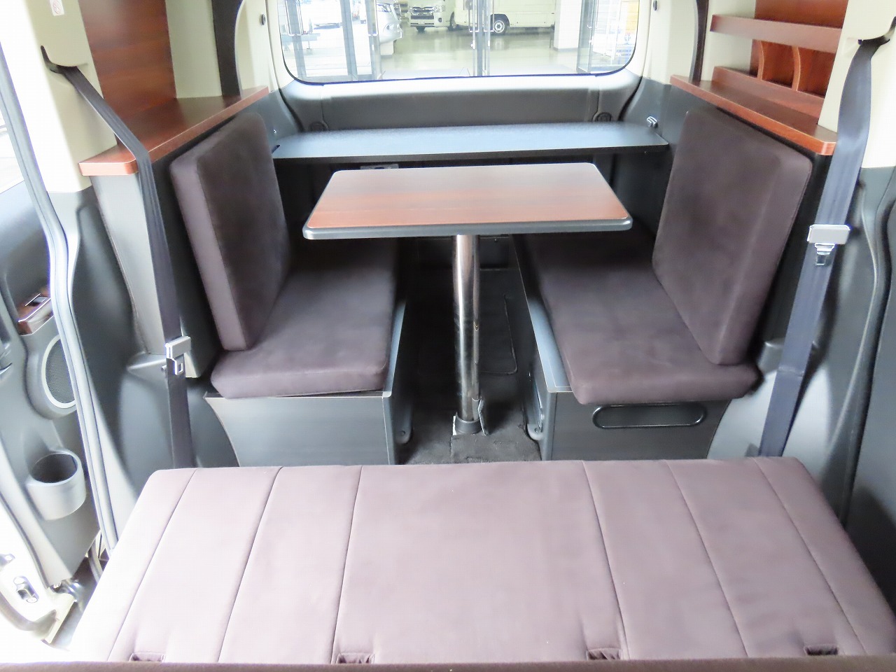 キャンピングカーバンコン