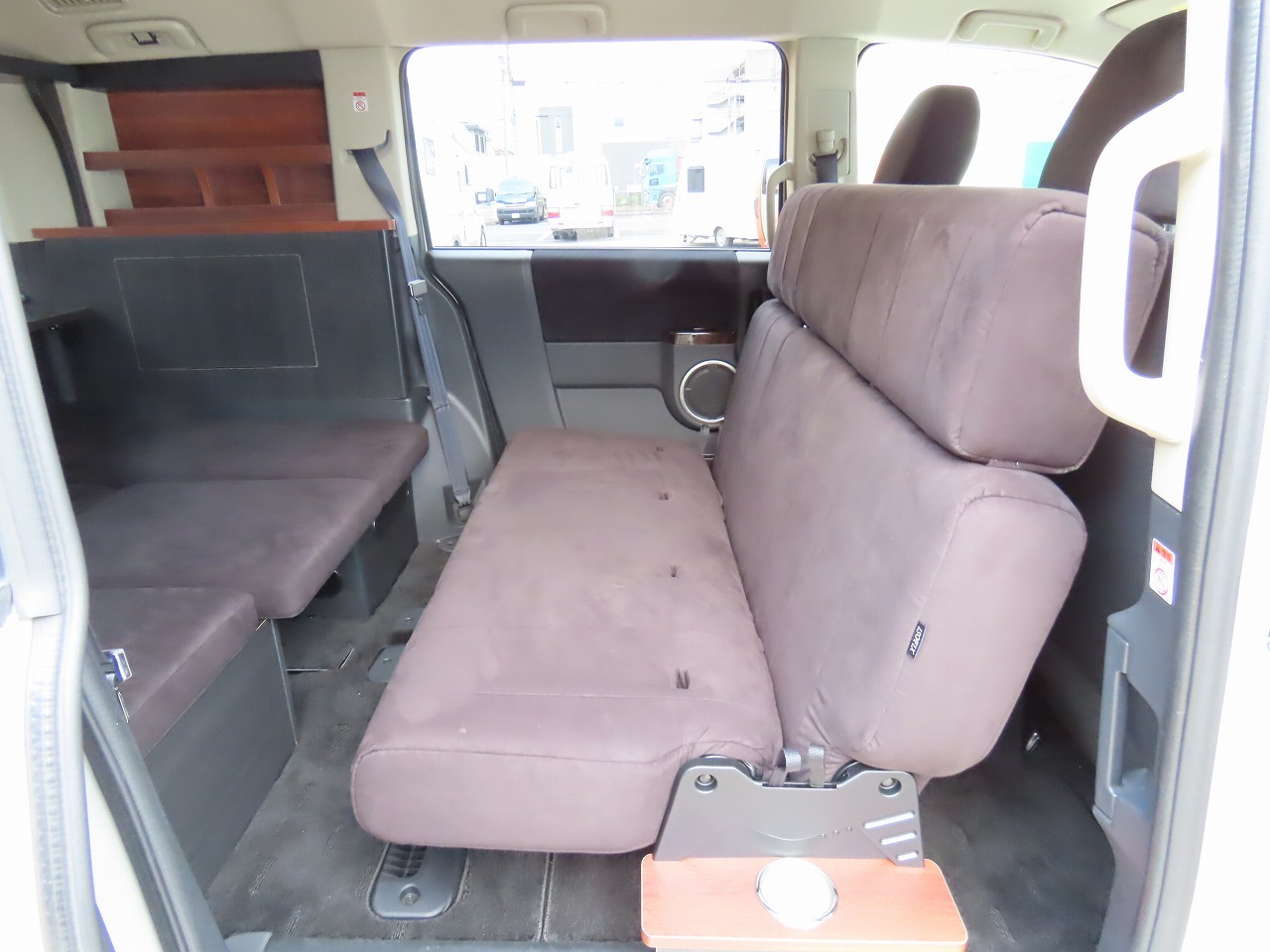 キャンピングカーバンコン