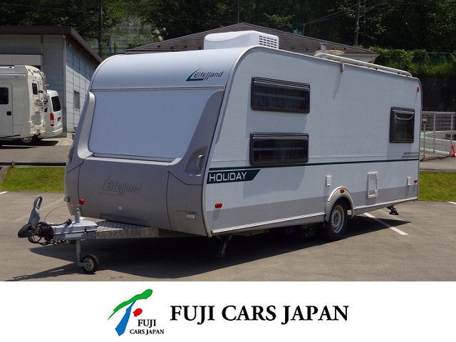 トレーラー クナウス ホリデイ500　要けん引免許　アウトレット販売車