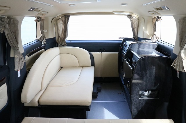 キャンピングカーバンコン