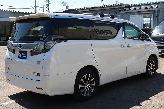 キャンピングカーバンコン