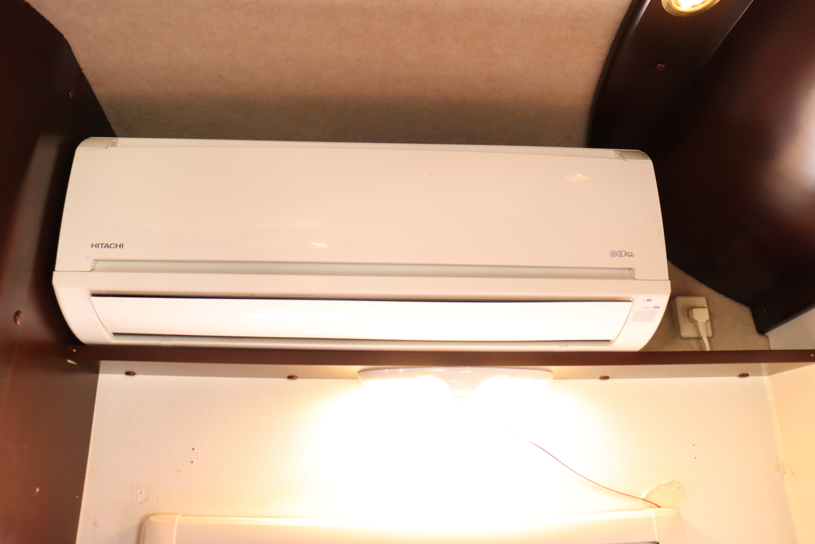 キャンピングカーキャブコン