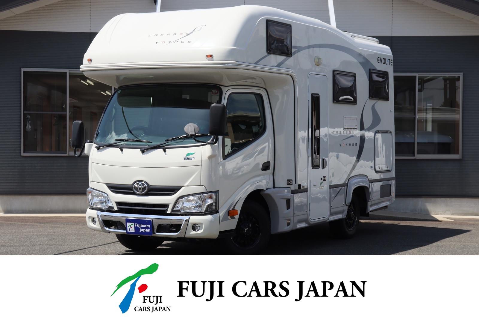 キャブコン カムロード ナッツRV クレソンボヤージュエボライト