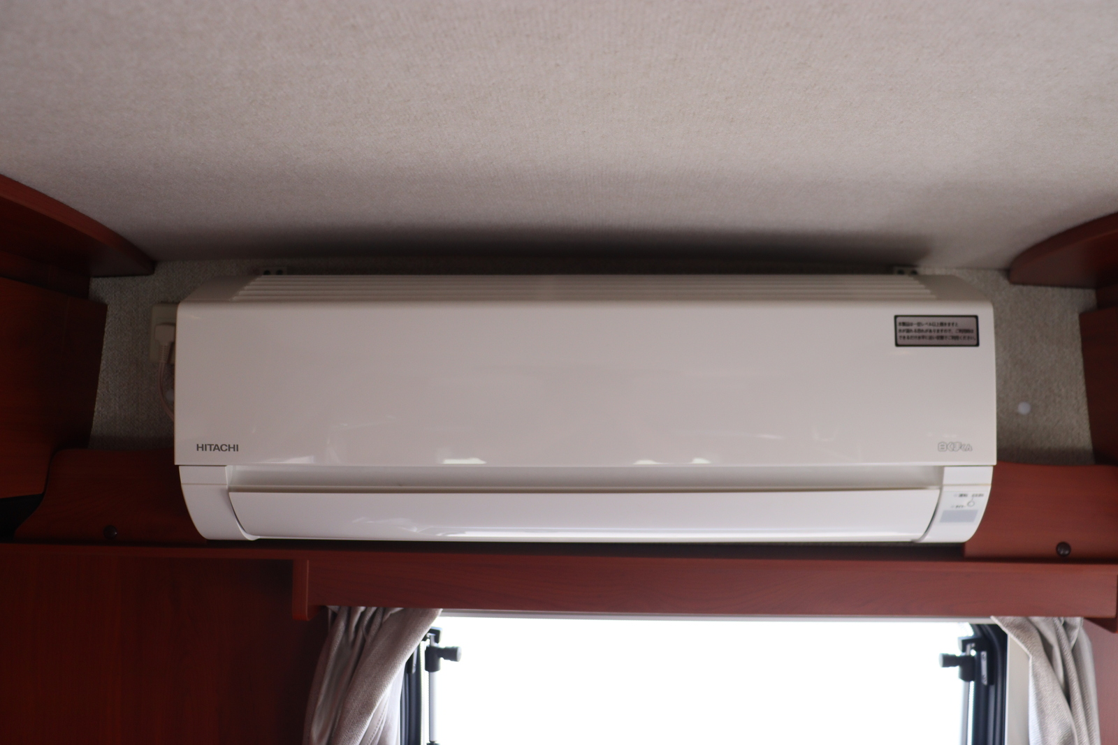 キャンピングカーキャブコン