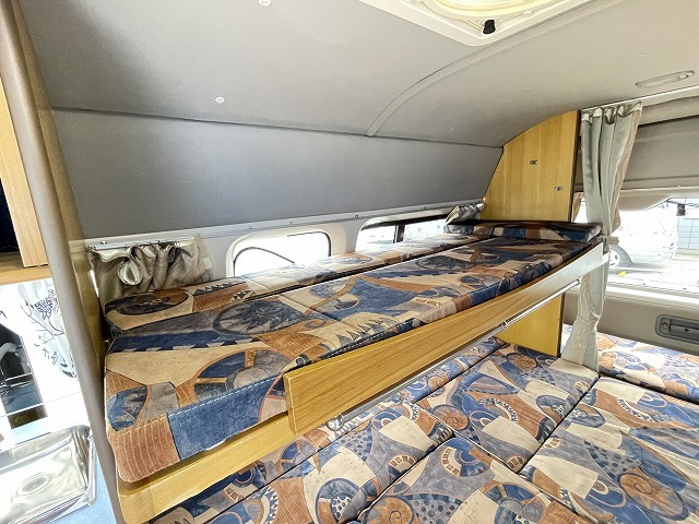 キャンピングカーバンコン