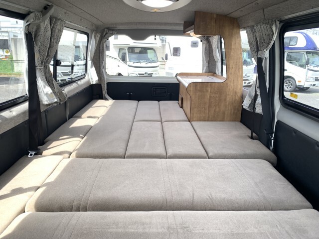 キャンピングカーバンコン