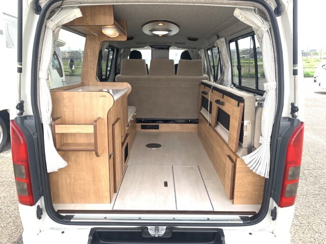 キャンピングカーバンコン