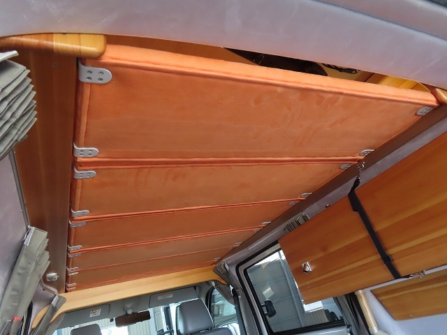 キャンピングカーバンコン