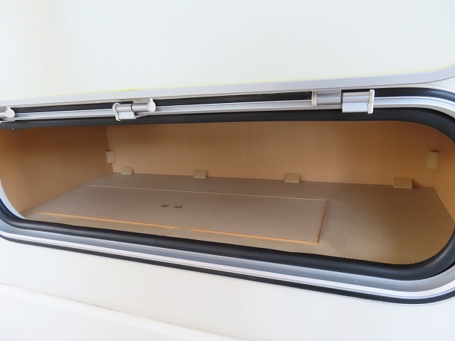 キャンピングカーキャブコン