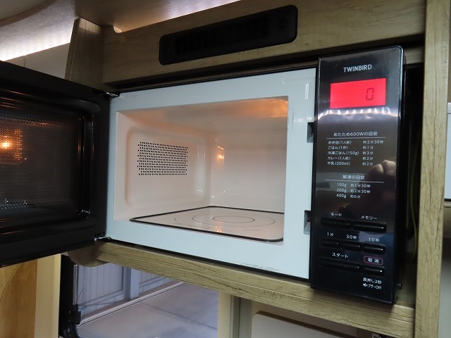 キャンピングカーキャブコン