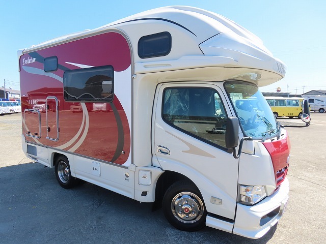 キャンピングカーキャブコン