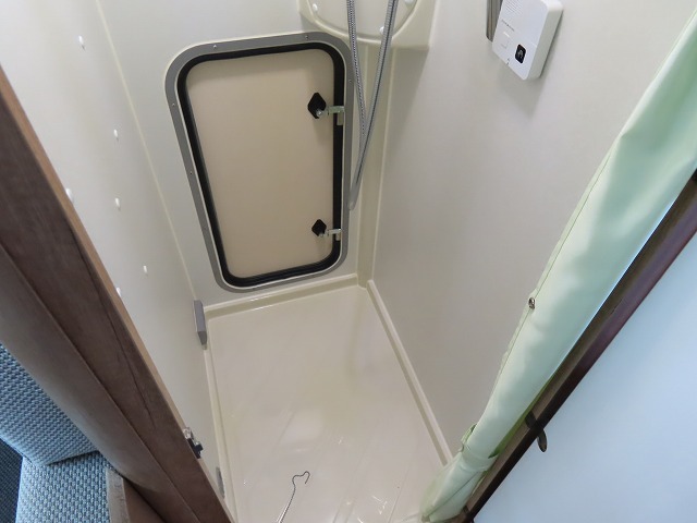 キャンピングカーキャブコン