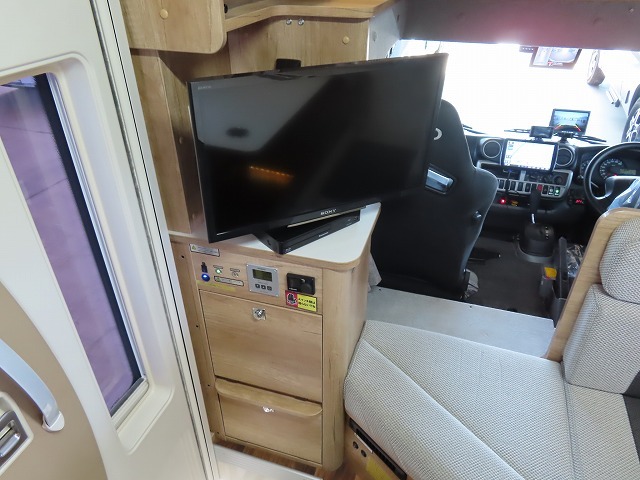 キャンピングカーキャブコン