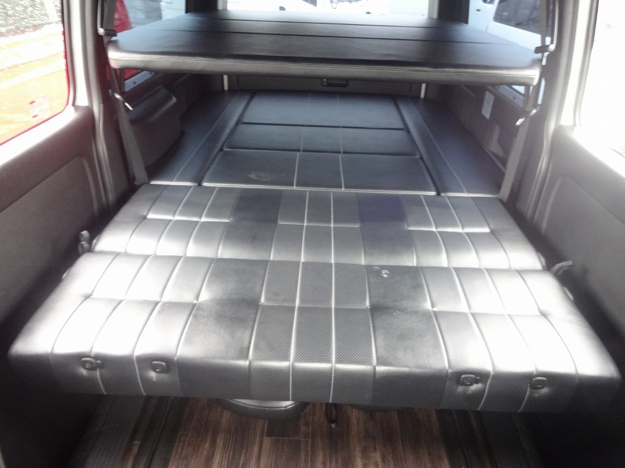 キャンピングカーバンコン