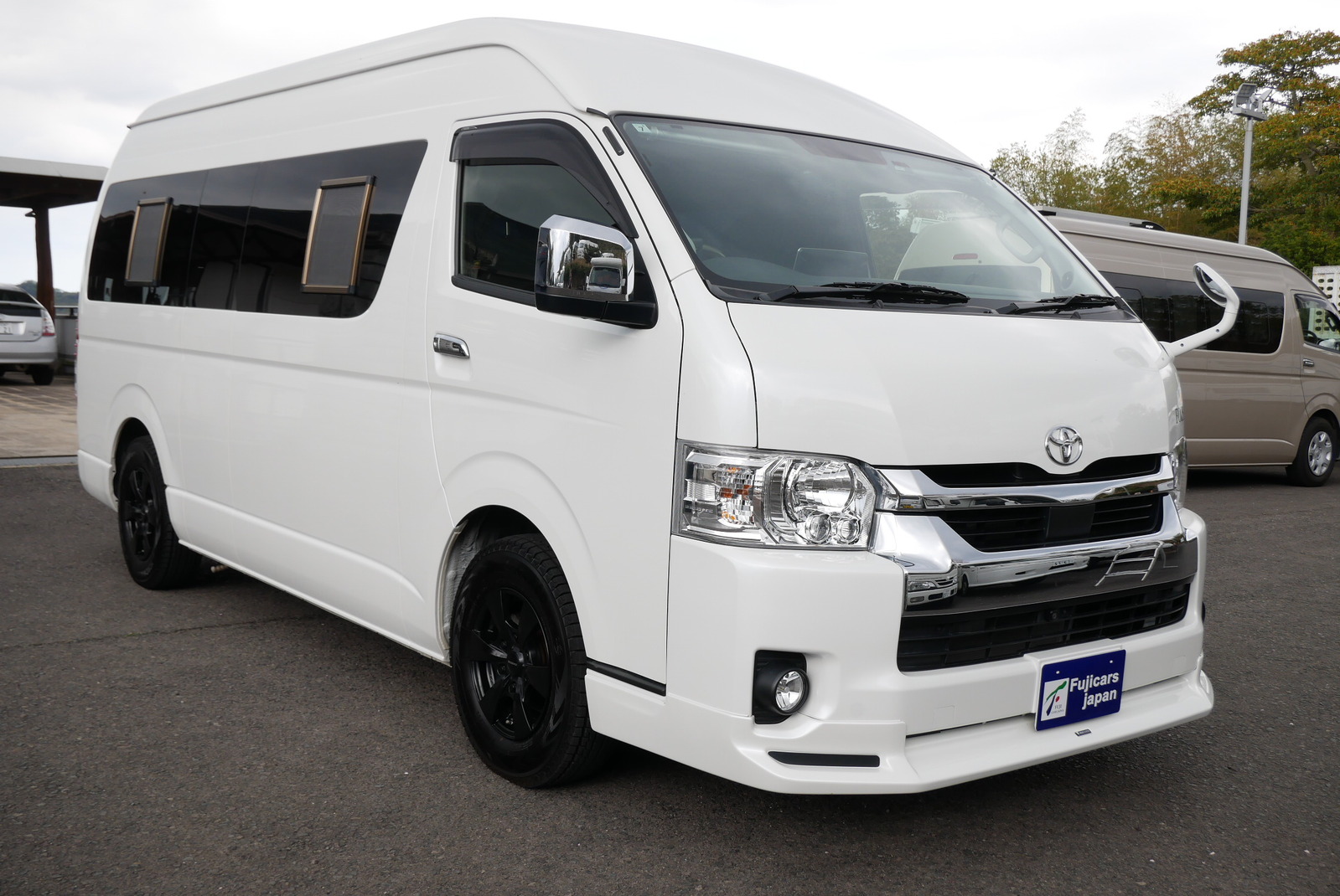 キャンピングカーバンコン