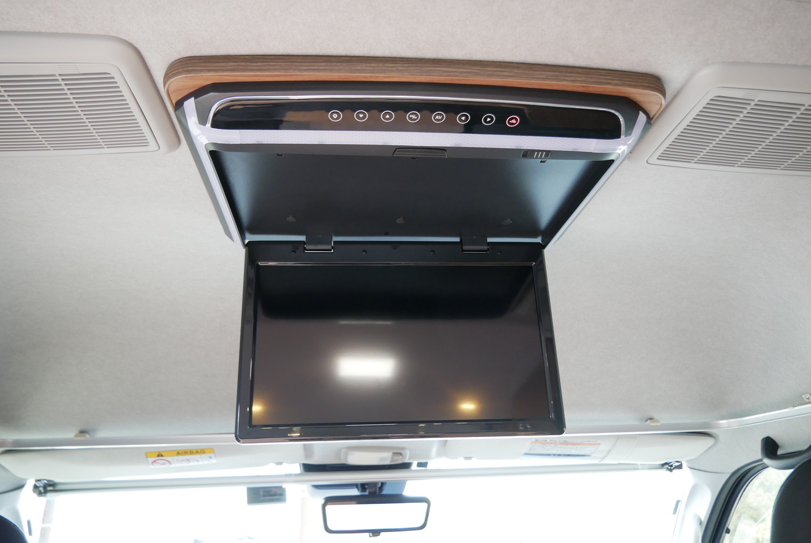 キャンピングカーバンコン