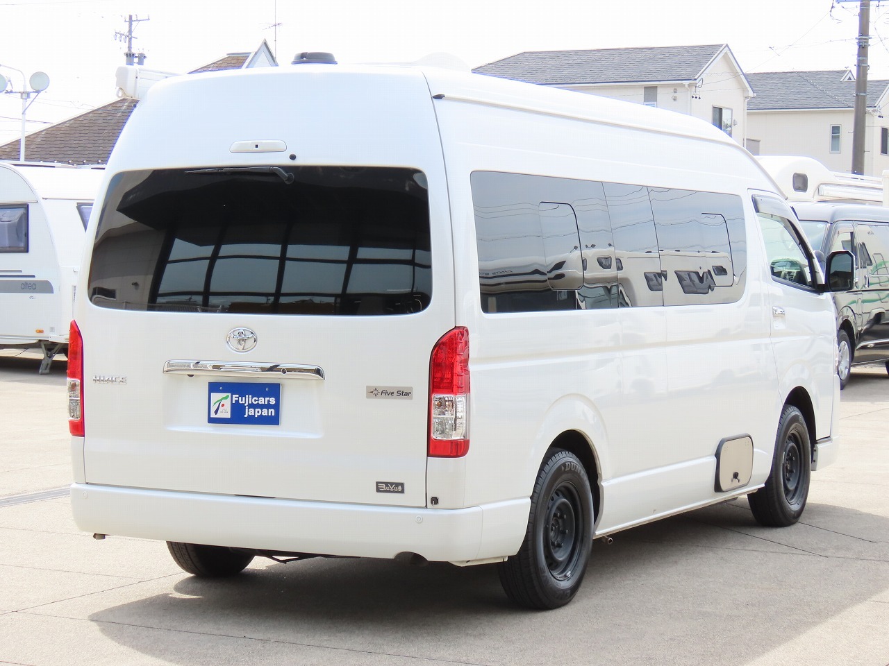 キャンピングカーバンコン