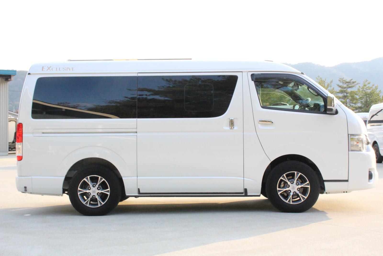 キャンピングカーバンコン