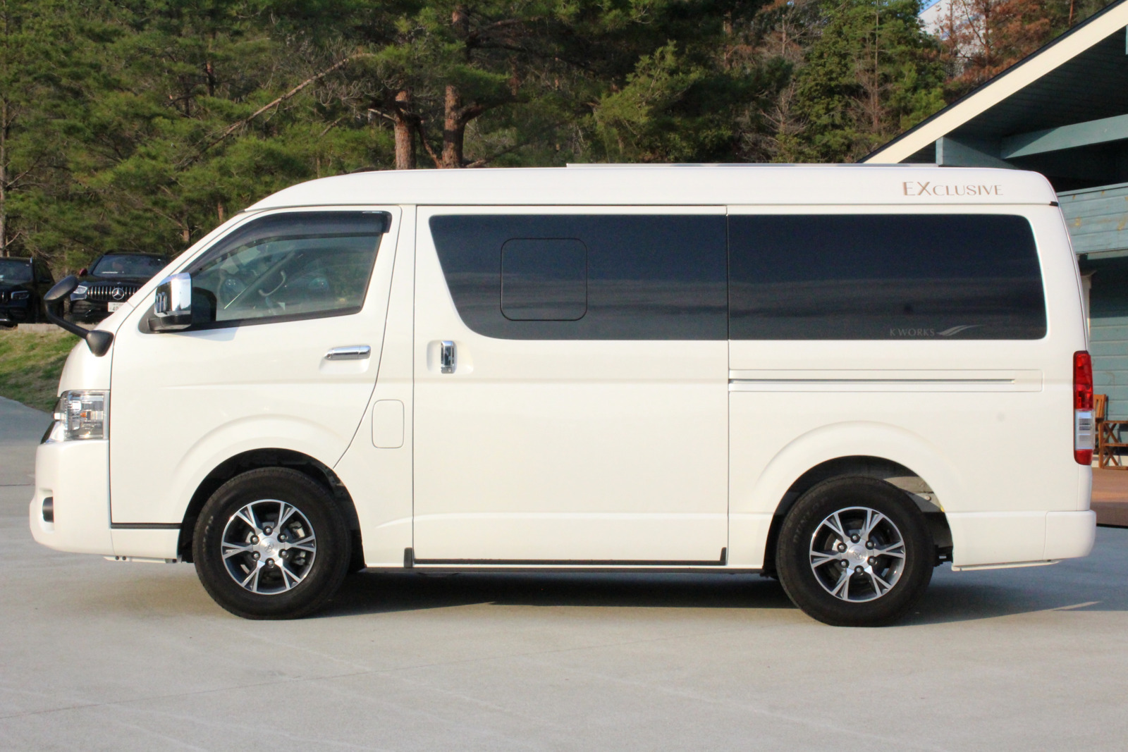 キャンピングカーバンコン