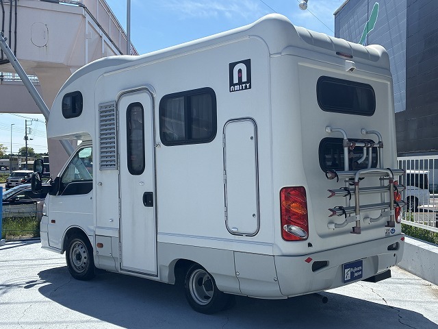 キャンピングカーキャブコン