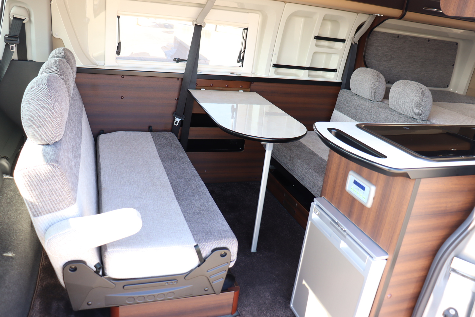 キャンピングカーバンコン