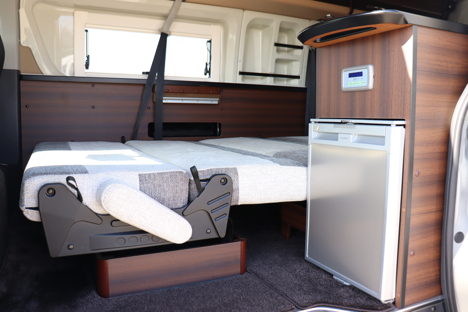 キャンピングカーバンコン