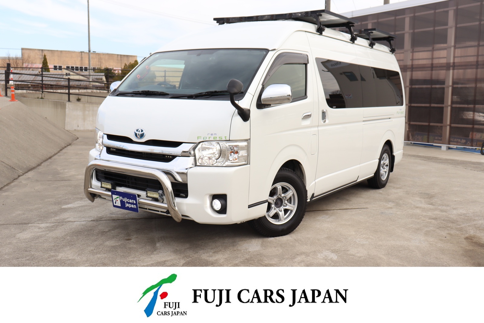 バンコン ハイエース キャンパー鹿児島 レムフォレスト 4WD