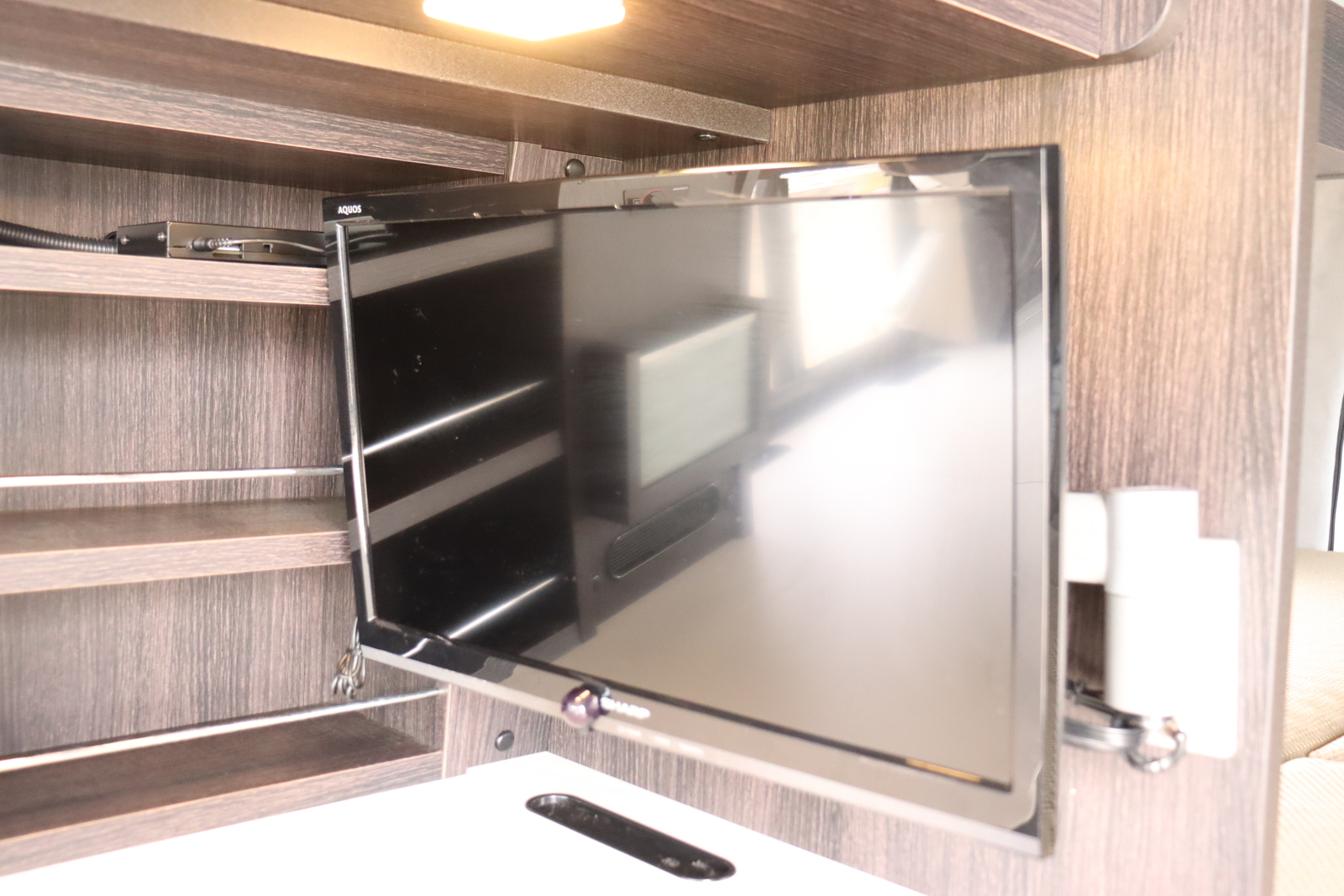 キャンピングカーバンコン