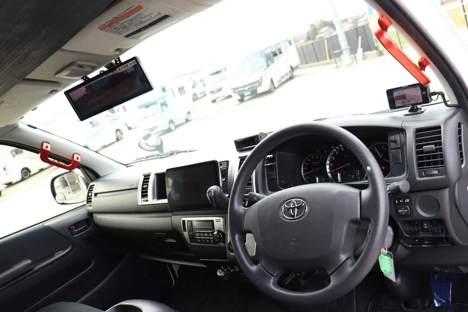 キャンピングカーバンコン