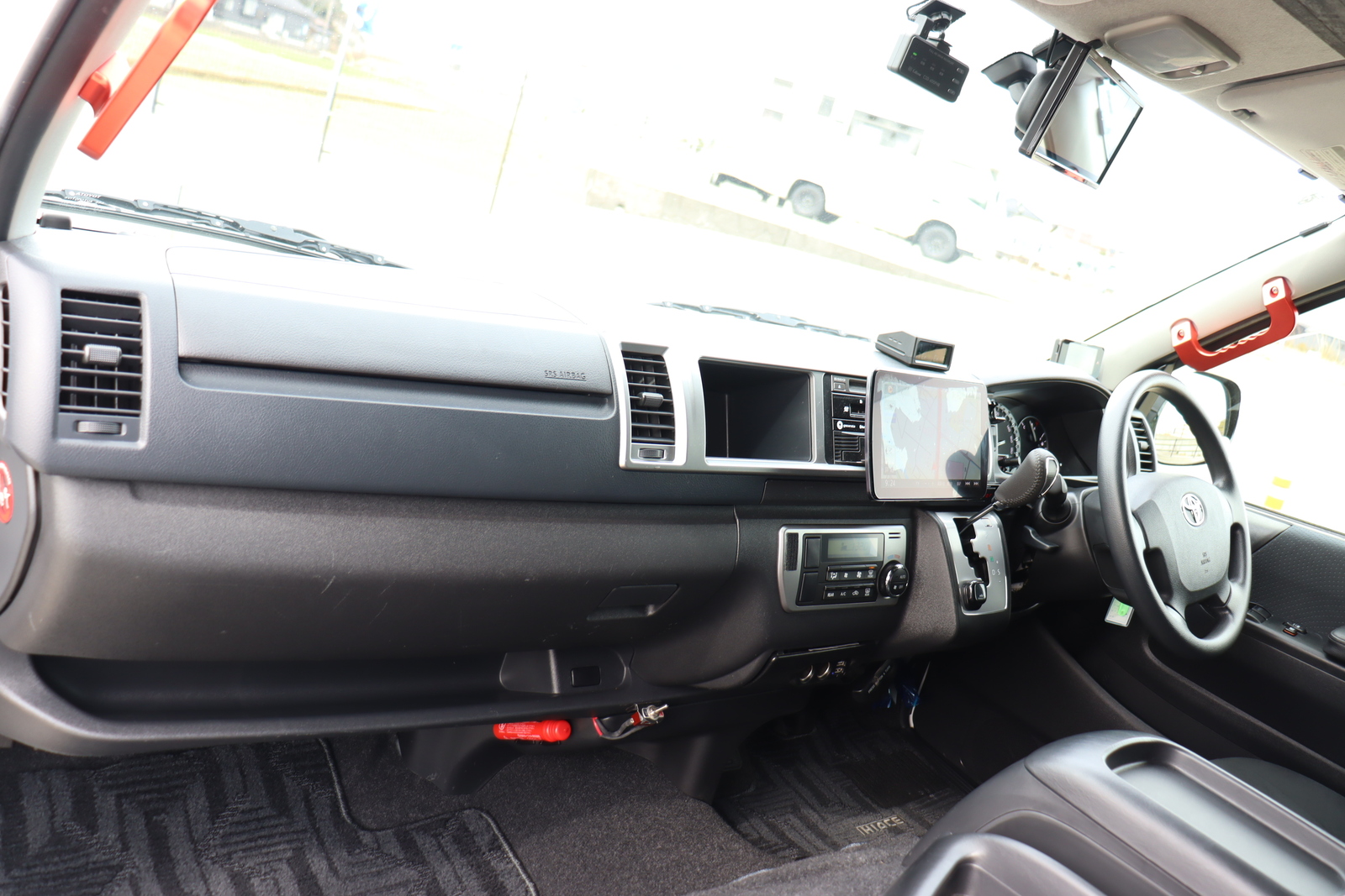 キャンピングカーバンコン