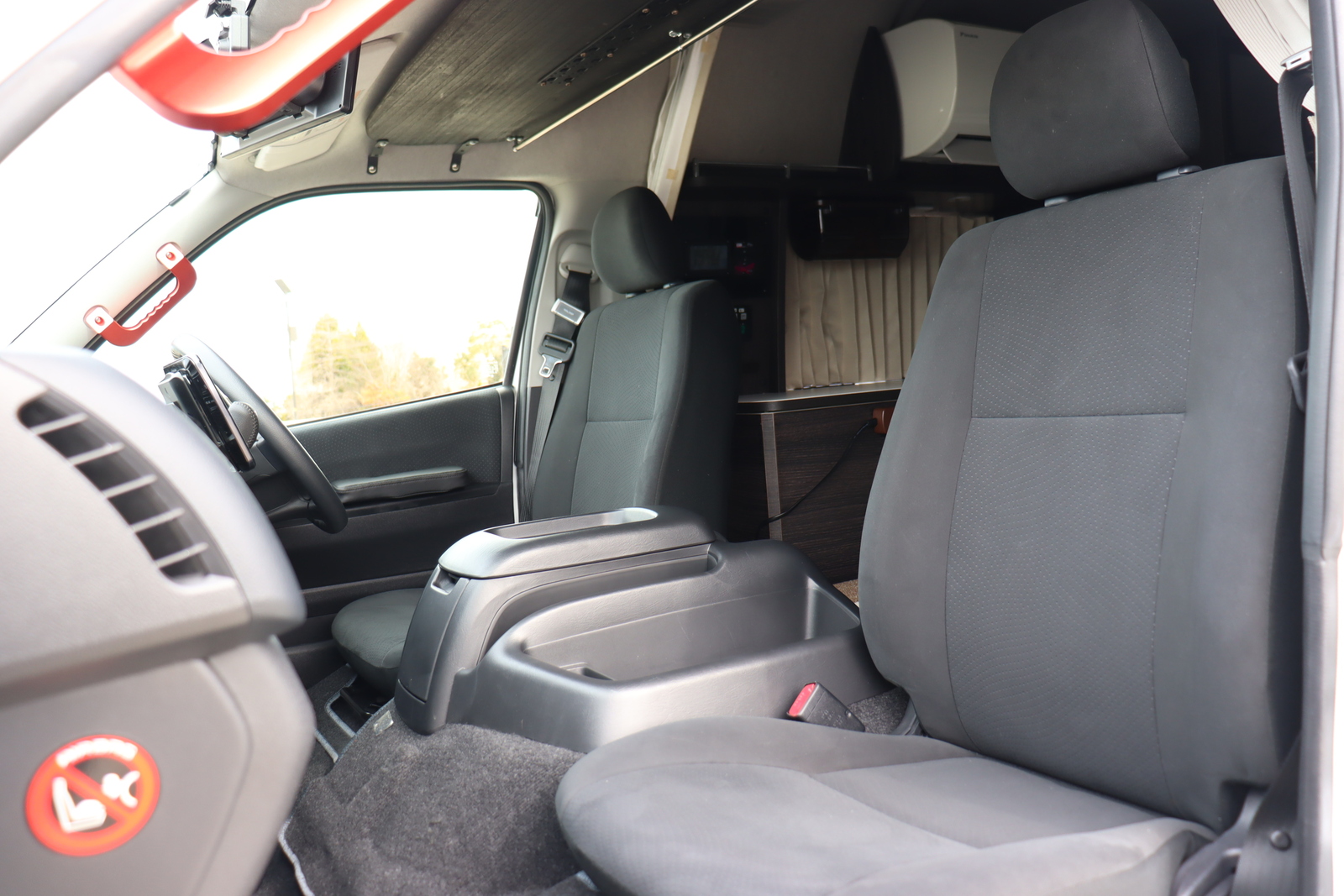 キャンピングカーバンコン