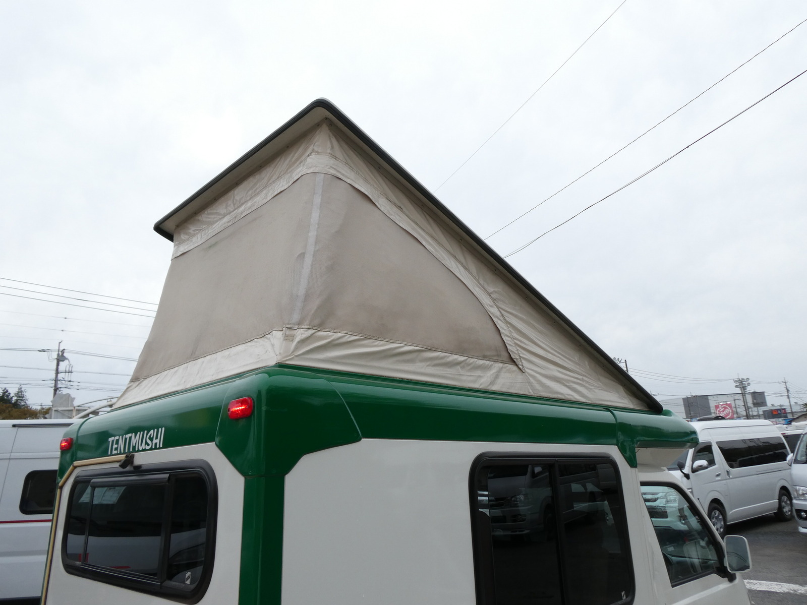 キャンピングカー軽キャンパー