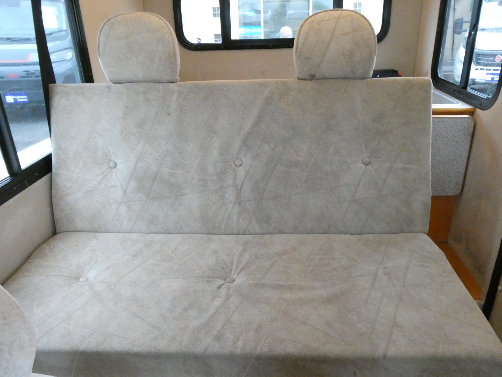 キャンピングカー軽キャンパー