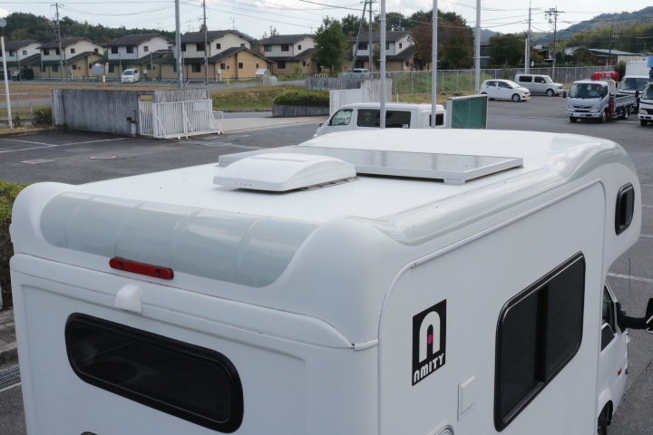 キャンピングカーキャブコン