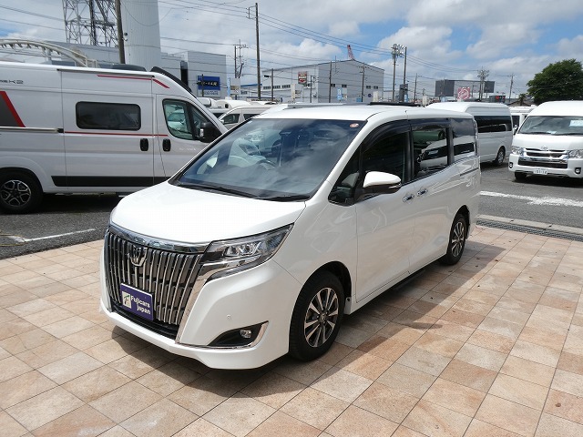 トヨタエスクァイア