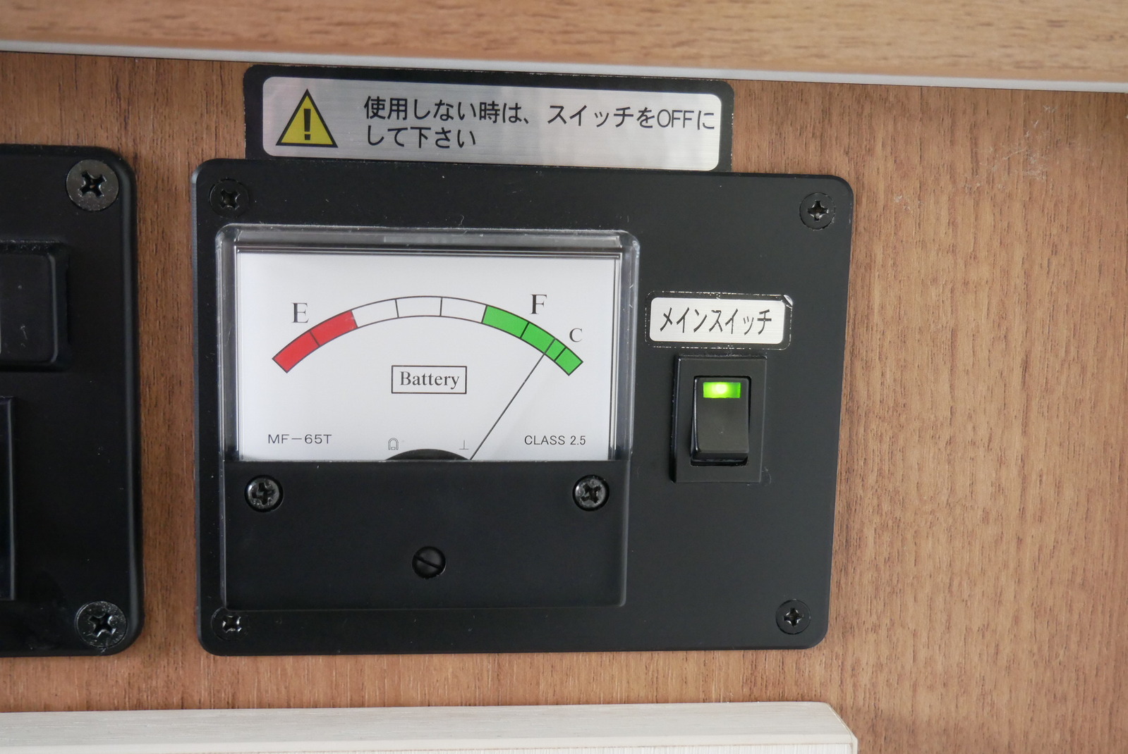 キャンピングカー軽キャンパー
