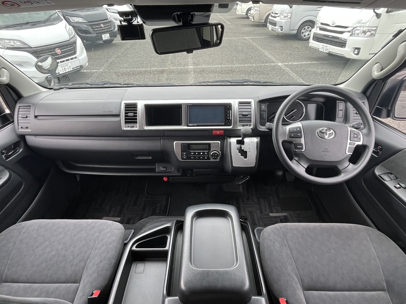 キャンピングカーバンコン