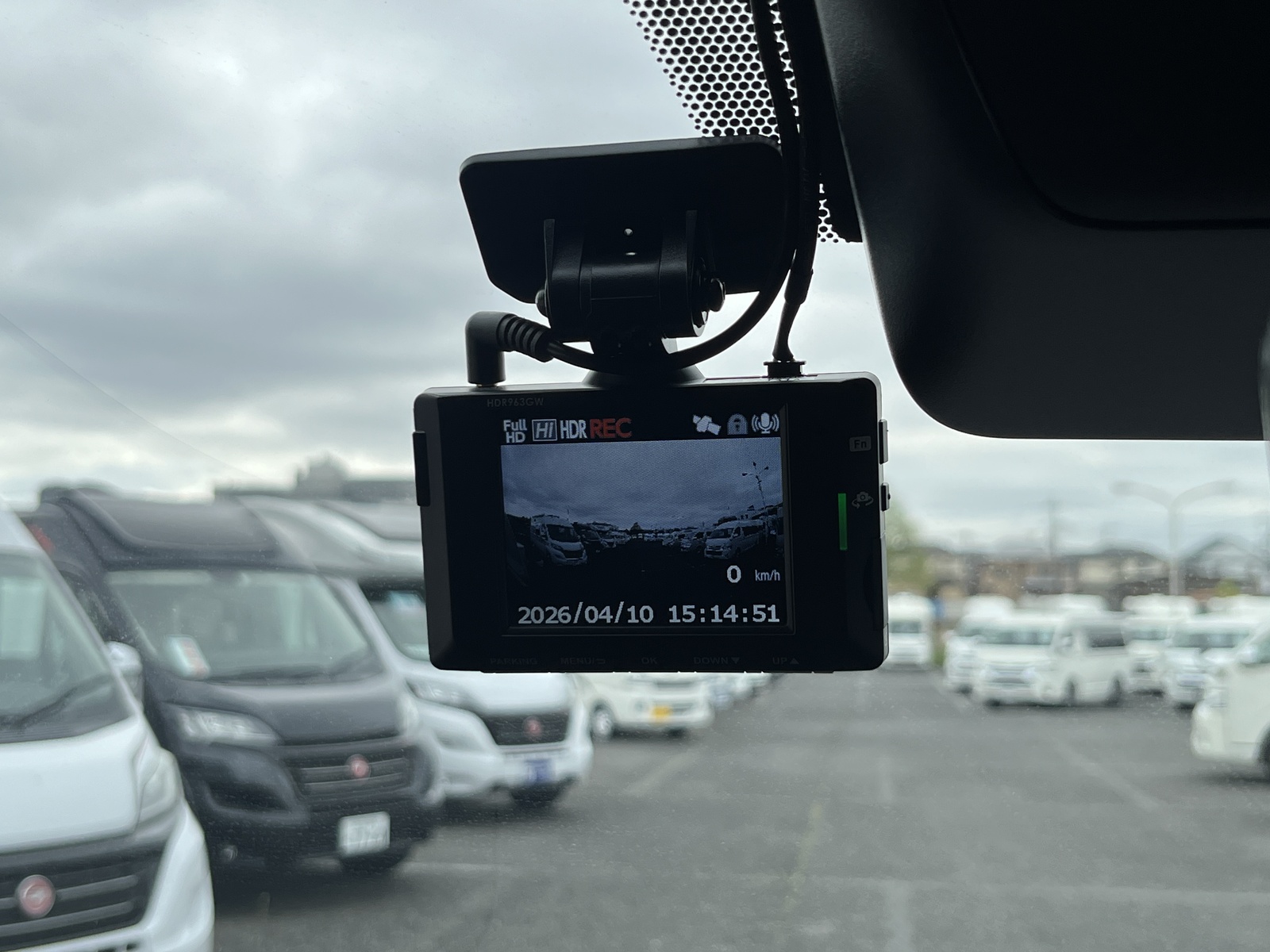 キャンピングカーバンコン