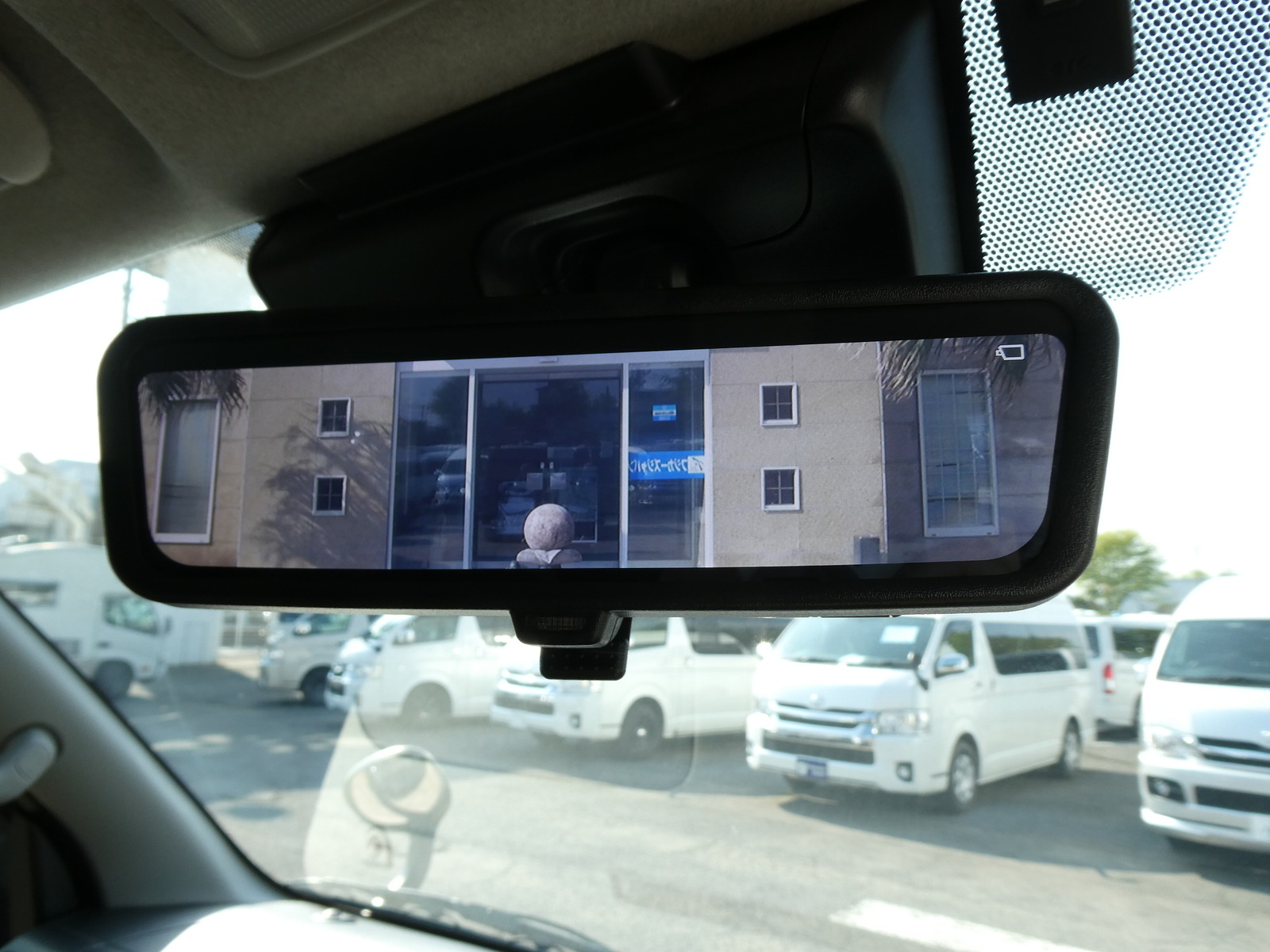 キャンピングカーバンコン